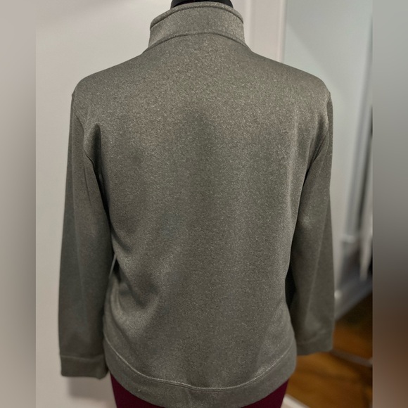 Nike Dri Fit Sweatshirt Chaminade Size Large - Picture 2 of 3